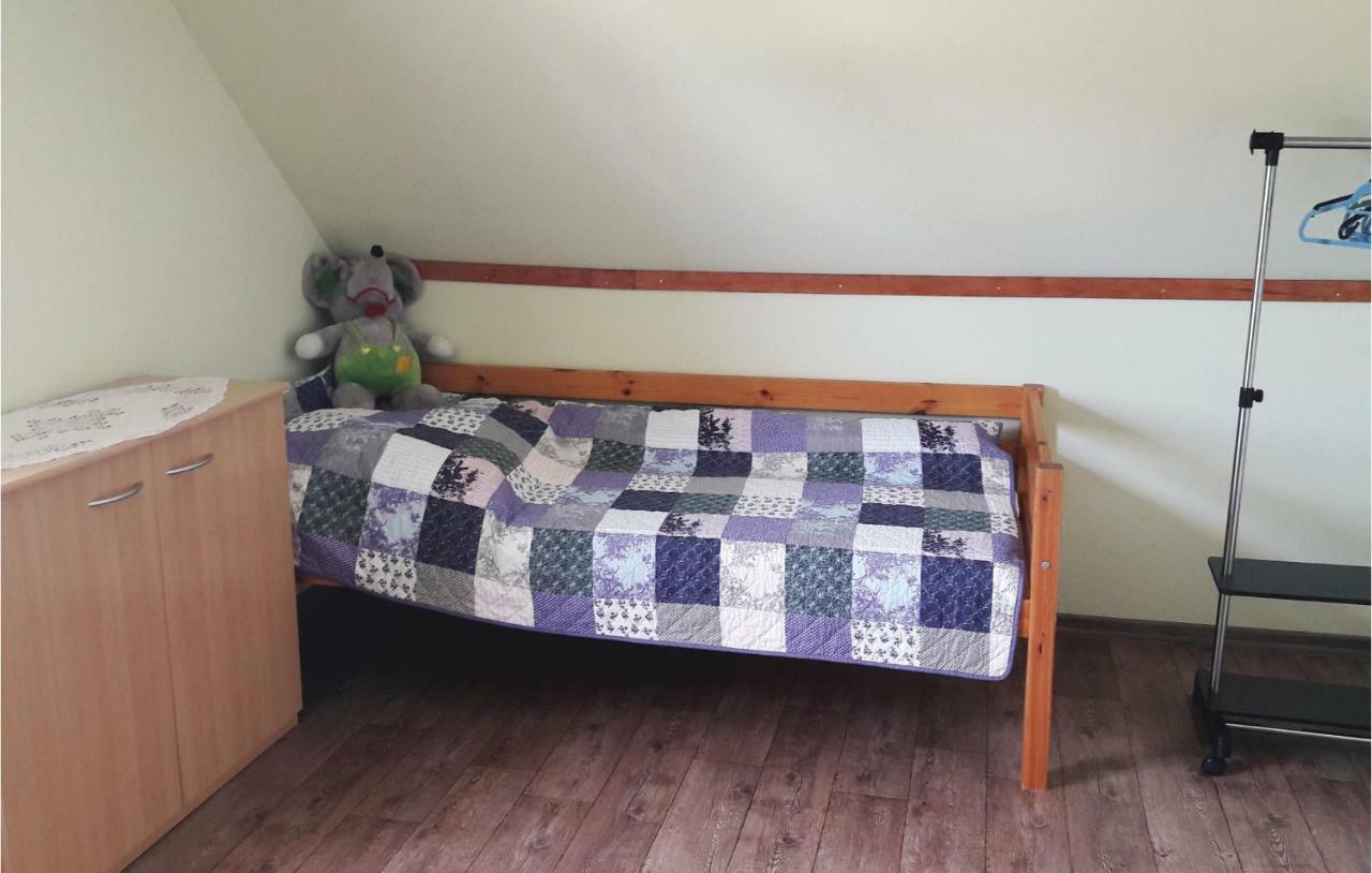 Awesome Home In Alt Schwerin With Wifi Luaran gambar
